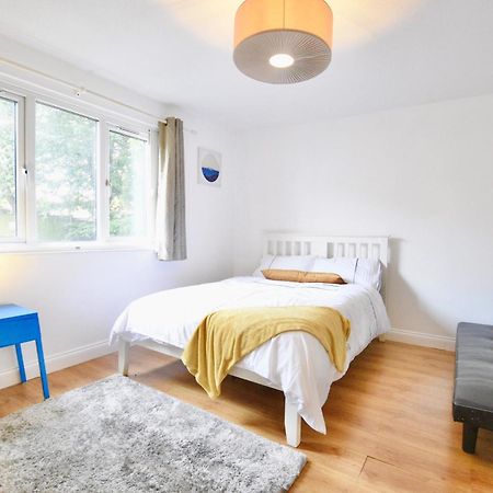 Full Apartment Close To Excel Centre, London City Airport , O2 Arena Exterior foto