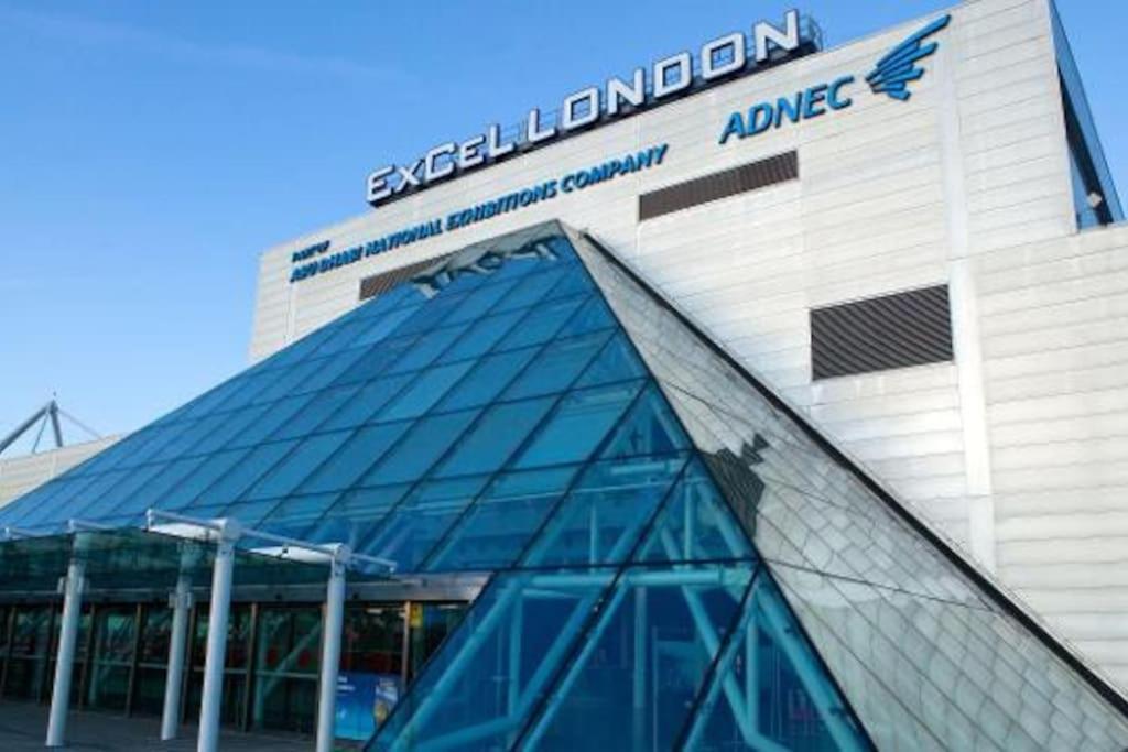 Full Apartment Close To Excel Centre, London City Airport , O2 Arena Exterior foto